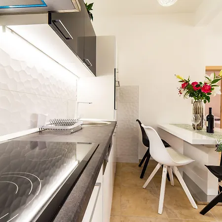 Appartement Ln New Split